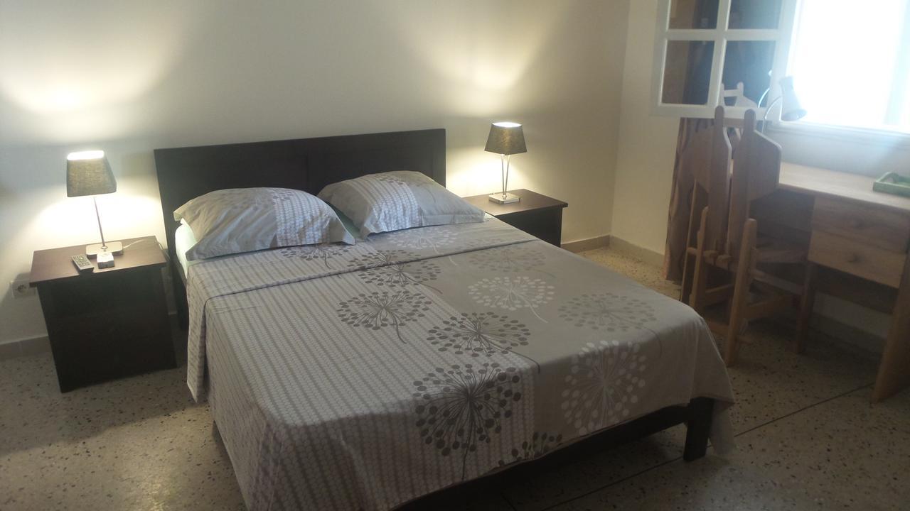 Best View Bed & Breakfast Ломе Екстериор снимка